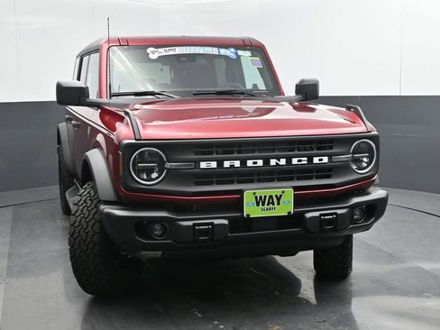 New 2025 Ford Bronco Big Bend w/ Black Diamond Package AWD/4WD image 9