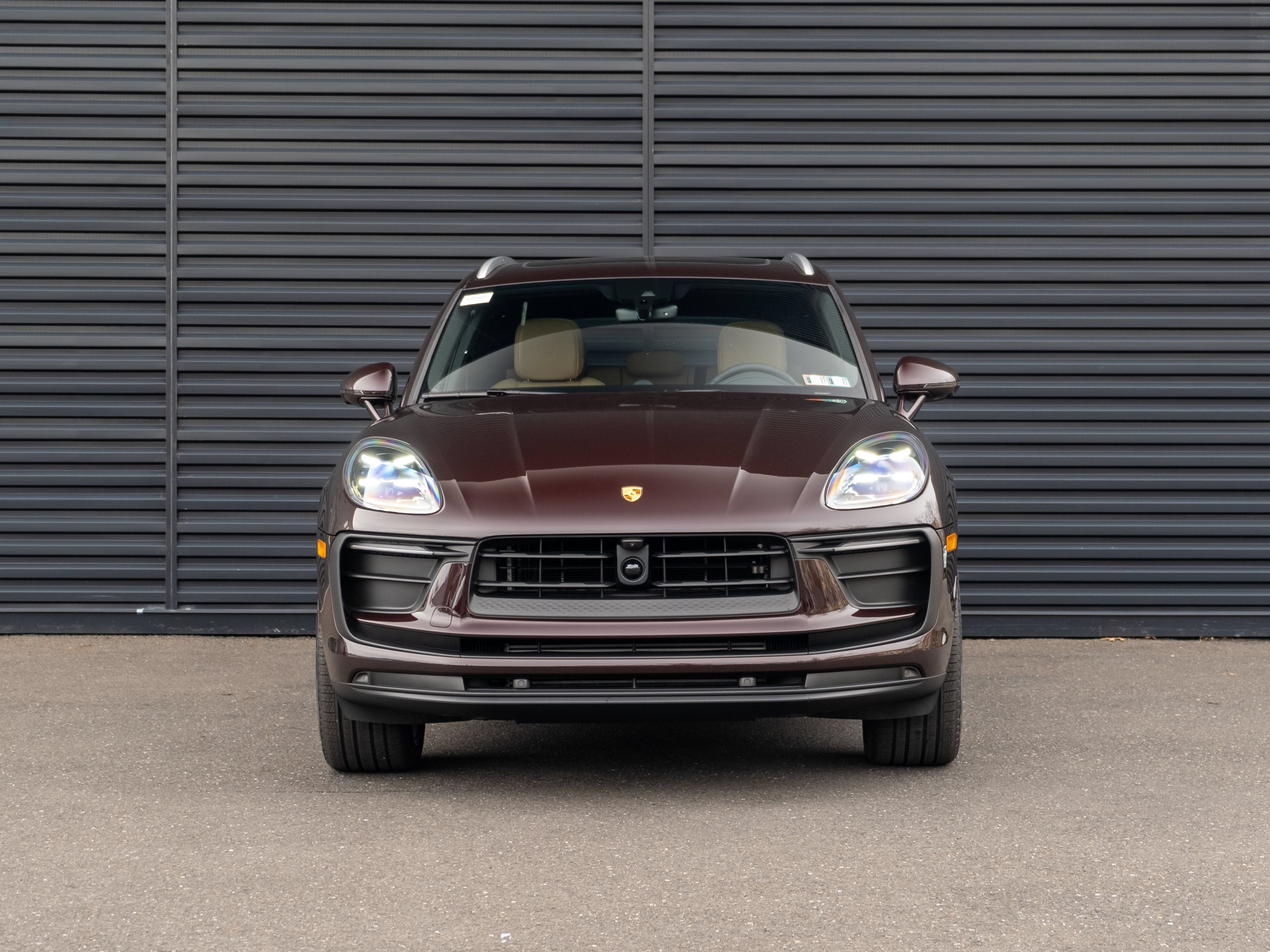 Certified 2026 Porsche Macan AWD/4WD image 11