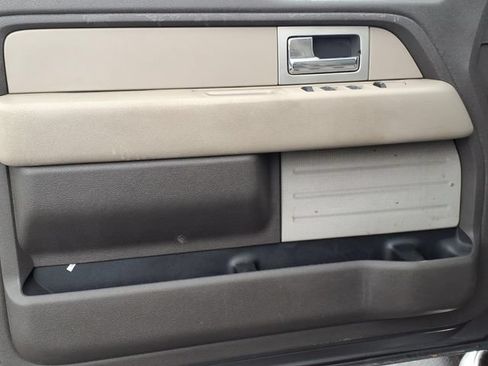Used 2010 Ford F150 XLT AWD/4WD image 12