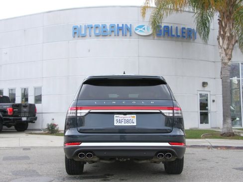 Used 2022 Lincoln Aviator Reserve image 7