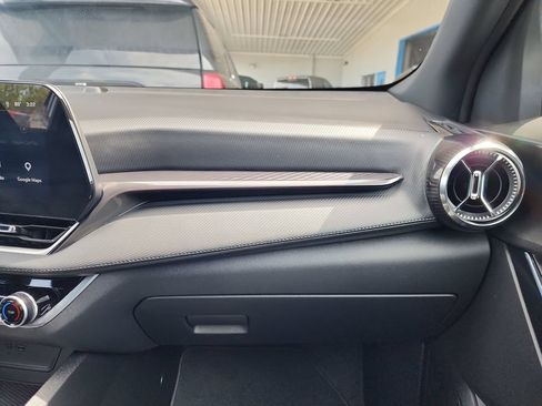 Certified 2026 Chevrolet Equinox LT FWD image 33