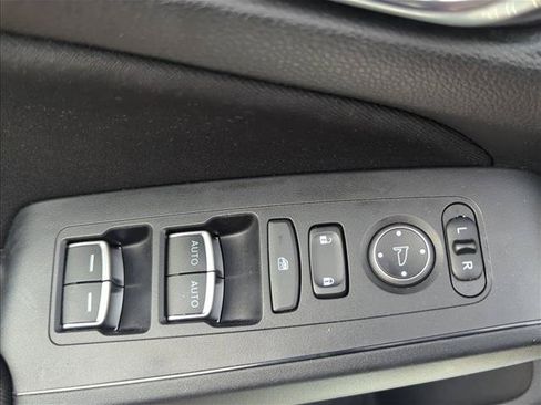 Used 2022 Honda Civic EX image 10