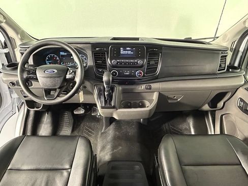 Used 2025 Ford Transit 250 148 Medium Roof RWD image 15