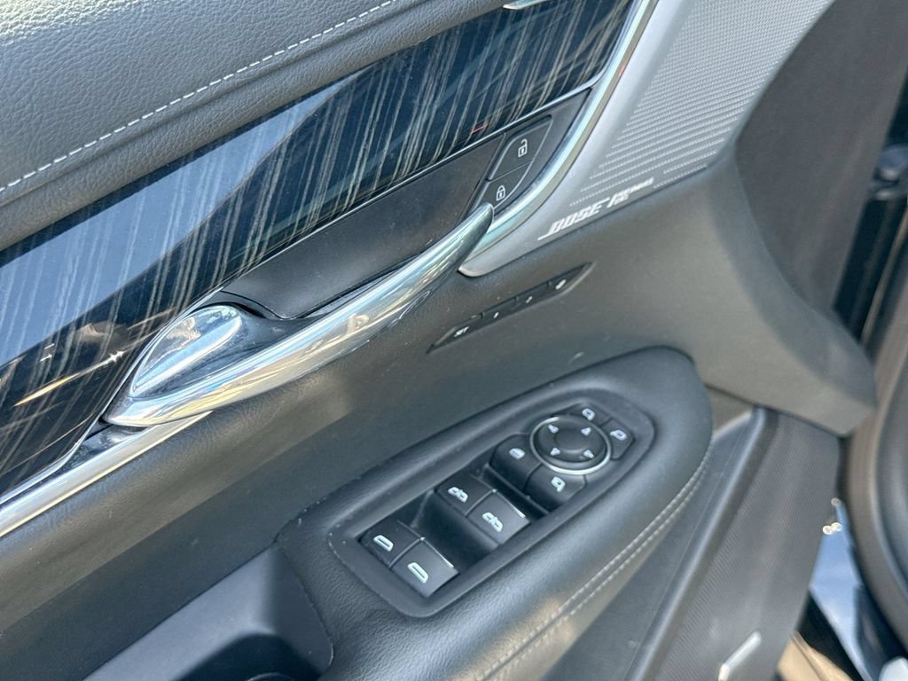 Used 2022 Cadillac XT6 Premium Luxury AWD/4WD image 22