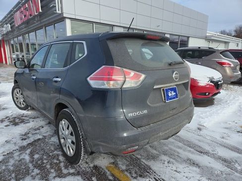 Used 2015 Nissan Rogue S image 4
