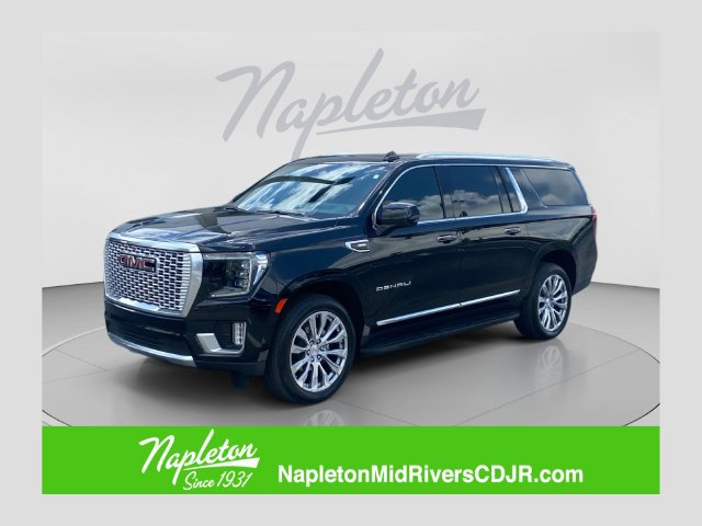 Used 2024 GMC Yukon XL Denali AWD/4WD image 1