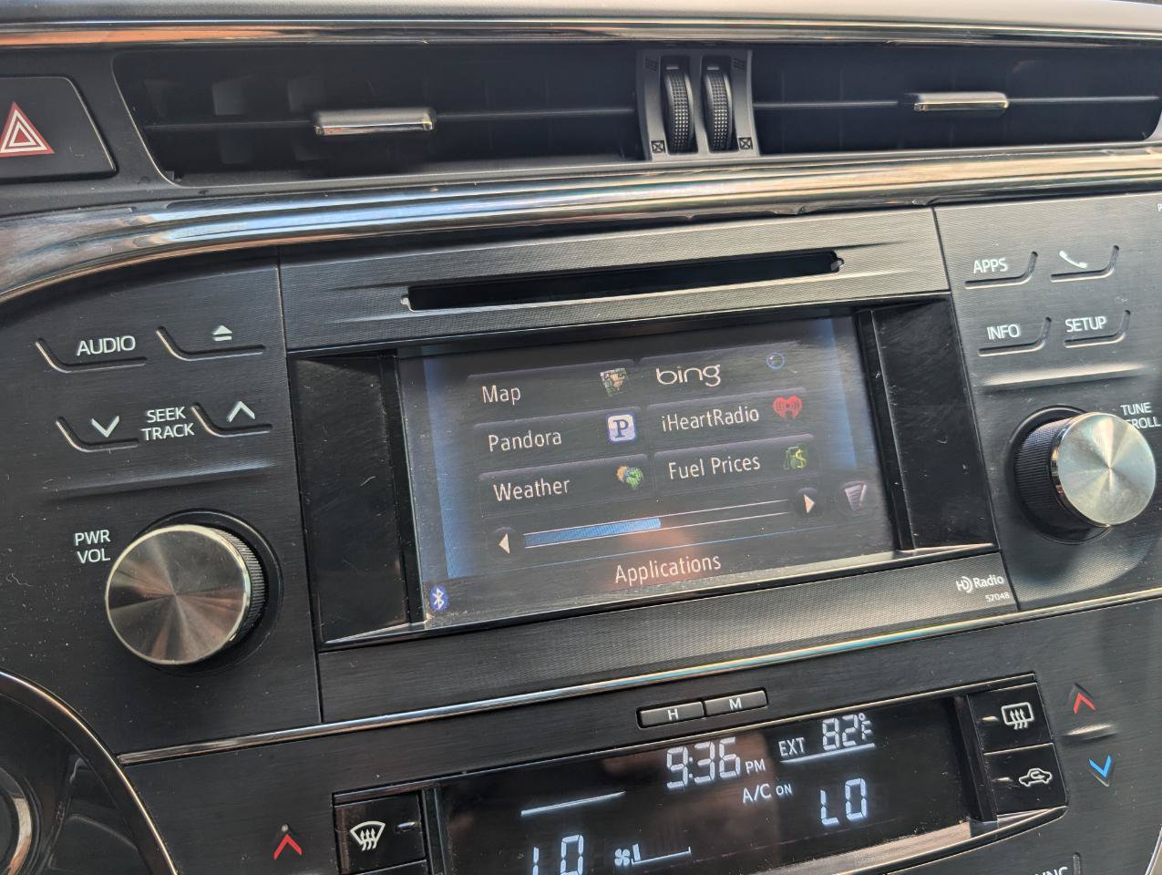 Used 2014 Toyota Avalon XLE Premium FWD image 19