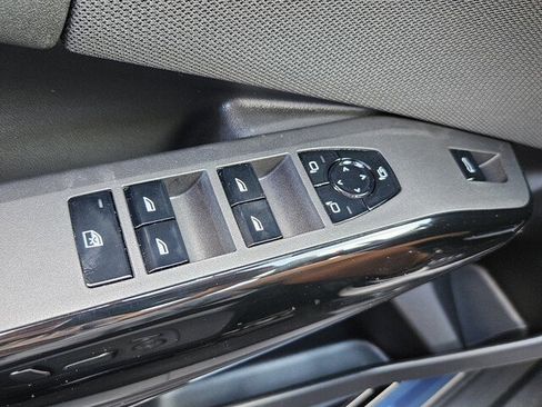 New 2026 BMW X3 M50 w/ Premium Package image 9