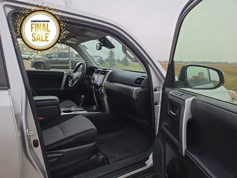 Used 2022 Toyota 4Runner SR5 image 18