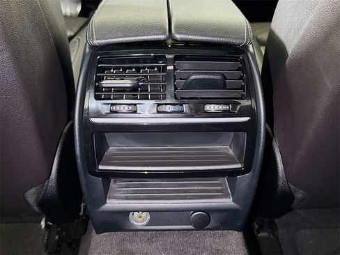 Used 2018 BMW 530i image 25