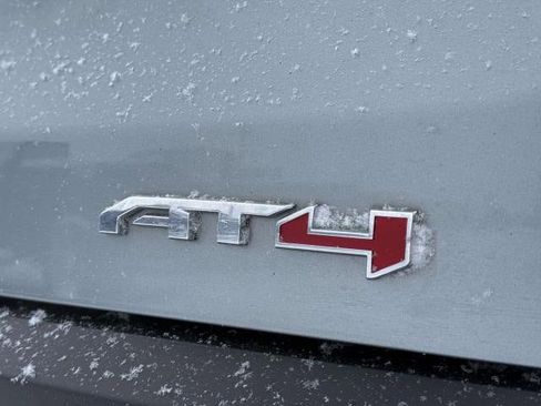 Used 2023 GMC Acadia AT4 w/ Technology Package image 7