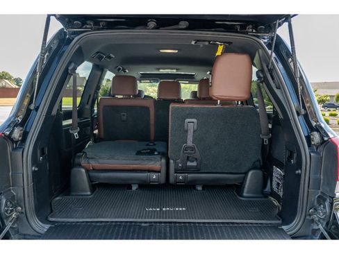 Used 2020 Toyota Land Cruiser AWD/4WD image 16