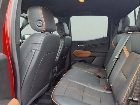 Used 2025 GMC Canyon AT4 AWD/4WD image 27