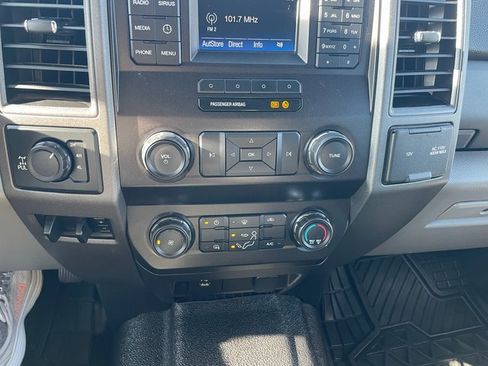 Used 2019 Ford F250 XL w/ STX Appearance Package image 17