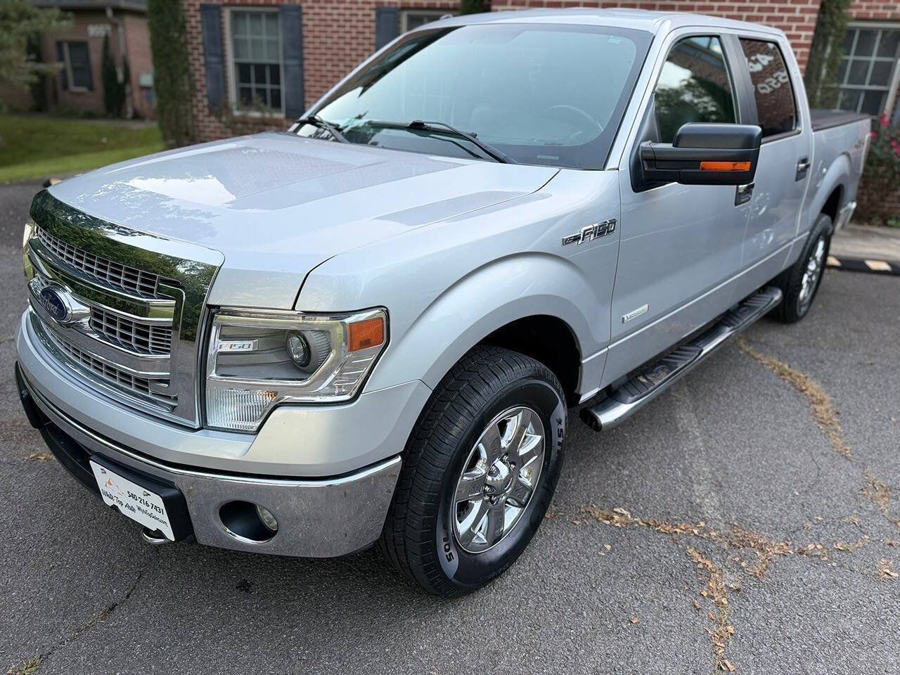 Used 2014 Ford F150 XLT w/ Equipment Group 302A Luxury AWD/4WD image 1