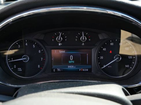 Used 2020 Buick Encore Essence w/ Experience Buick Package AWD/4WD image 27