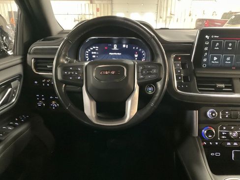 Certified 2022 GMC Yukon SLT w/ SLT Premium Package image 16