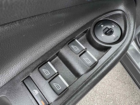 Used 2017 Ford Escape SE w/ Equipment Group 201A AWD/4WD image 27