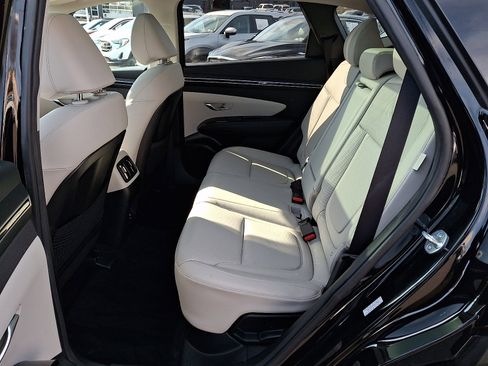 Used 2024 Hyundai Tucson Limited image 10