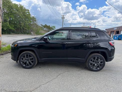 New 2026 Jeep Compass Limited AWD/4WD image 2