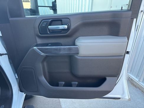 Used 2020 Chevrolet Silverado 2500 LTZ image 43