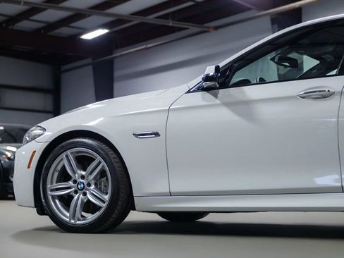 Used 2016 BMW 535i xDrive 535i xDrive Sedan 4D image 21