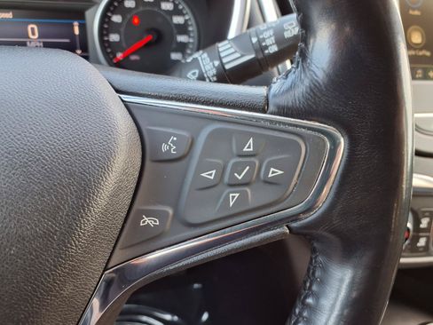 Used 2019 Chevrolet Equinox LT FWD image 13