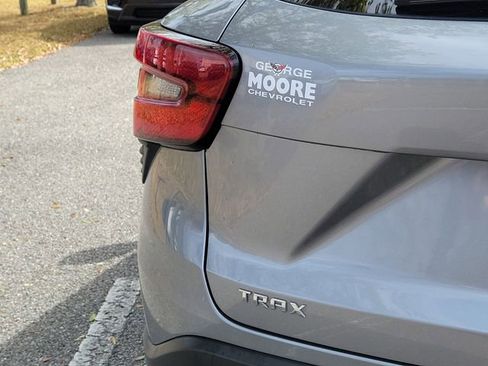 Certified 2024 Chevrolet Trax LS w/ LS Convenience Package image 7