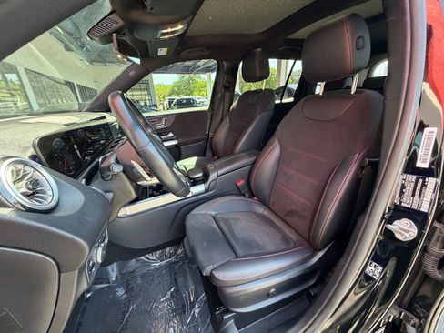 Used 2022 Mercedes-Benz GLB 250 image 36