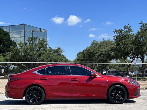 Used 2022 Lexus ES 350 F Sport FWD image 3
