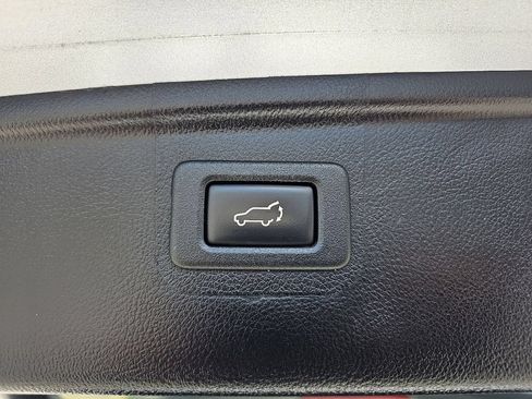 Used 2019 Subaru Outback 2.5i Limited AWD/4WD image 13