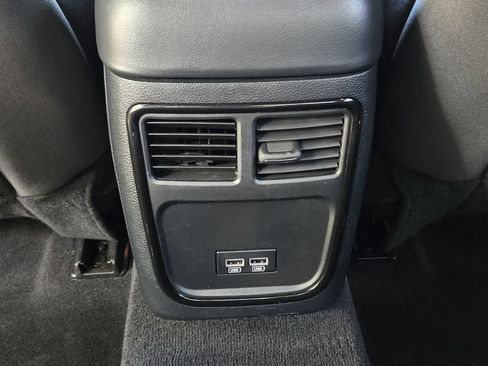 Used 2020 Dodge Charger SXT w/ Blacktop Package image 36