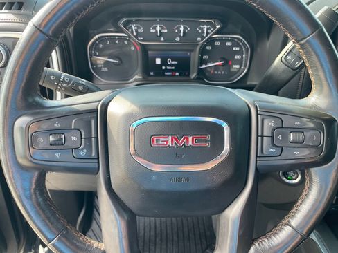 Used 2020 GMC Sierra 1500 AT4 w/ AT4 Premium Package AWD/4WD image 14