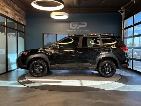 Used 2025 Subaru Forester Wilderness AWD/4WD image 6