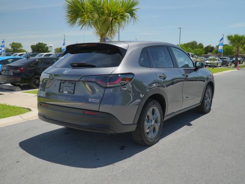 New 2027 Honda HR-V LX image 5