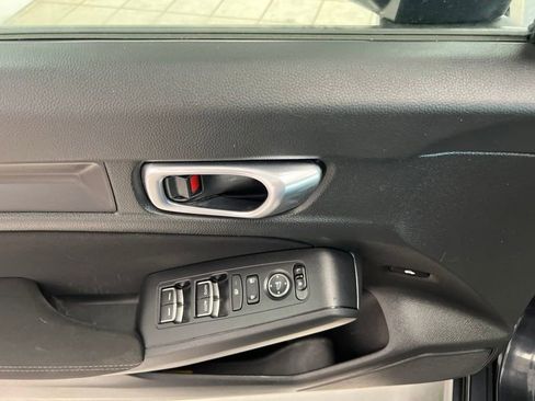Used 2023 Honda Civic Sport image 19