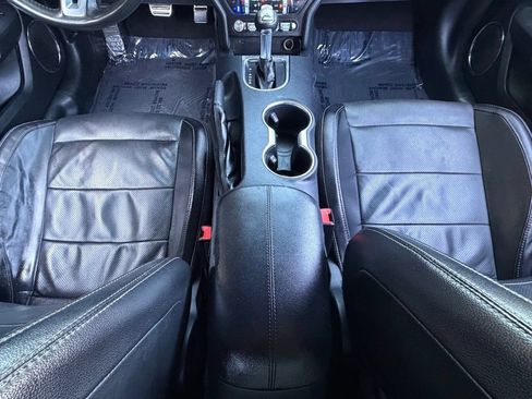 Used 2020 Ford Mustang Premium RWD image 43