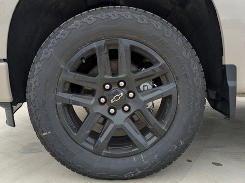 New 2026 Chevrolet Silverado 1500 RST AWD/4WD image 13