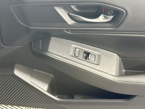 Used 2025 Honda Accord Sport image 29