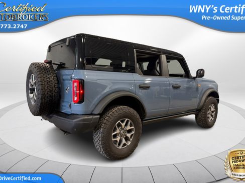 Used 2025 Ford Bronco Badlands AWD/4WD image 7