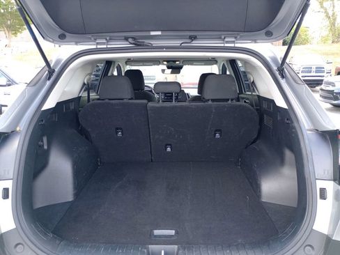 Used 2024 Kia Sportage LX image 11