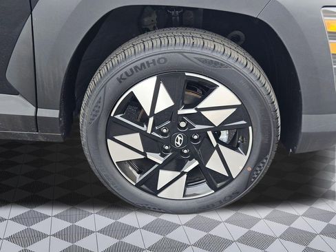 Certified 2025 Hyundai Kona SEL image 31