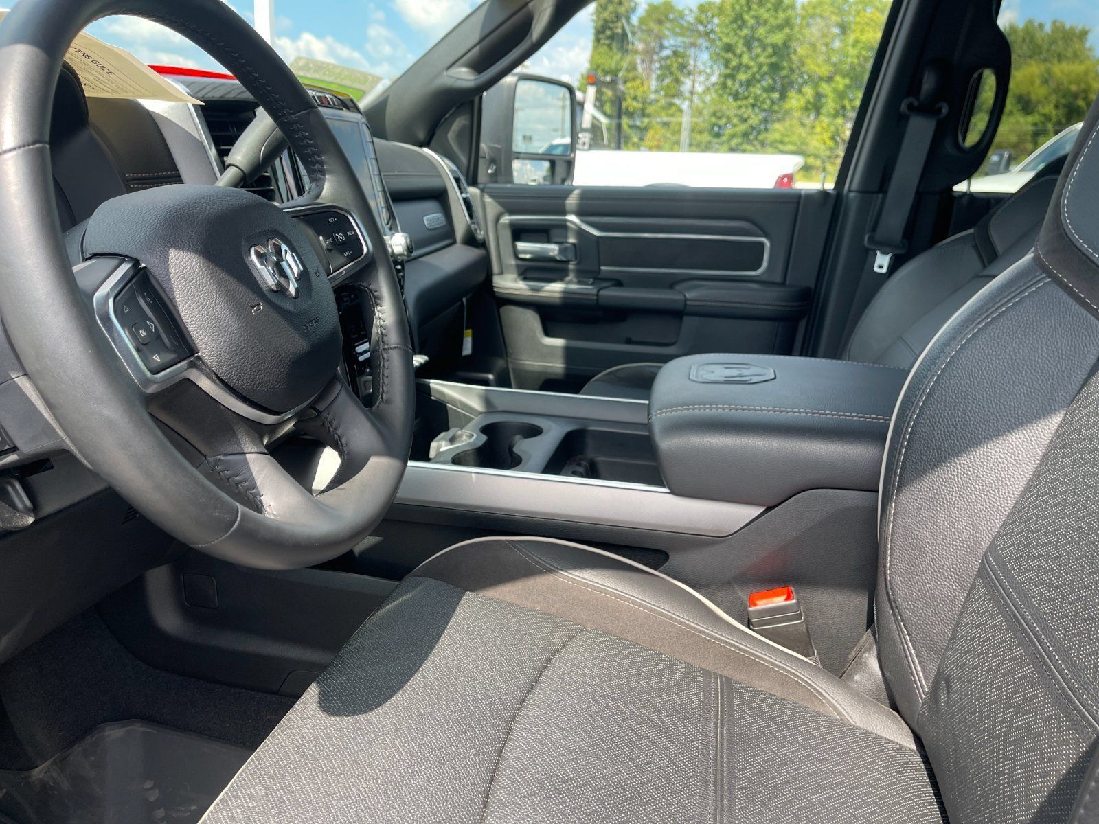 Used 2023 RAM 3500 Laramie w/ Night Edition AWD/4WD image 10