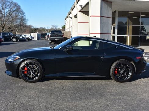 Used 2024 Nissan Z Performance w/ Floor Mat Package image 9