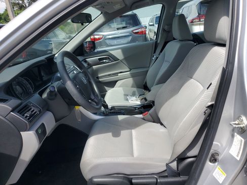 Used 2015 Honda Accord LX image 13