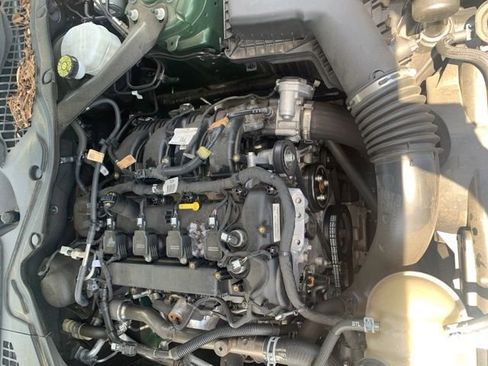 Used 2023 Ford Mustang Convertible RWD image 19