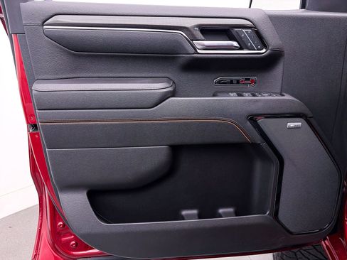 Used 2023 GMC Sierra 1500 AT4 w/ Technology Package image 18