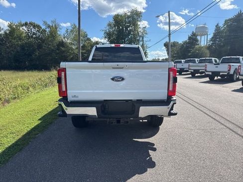 New 2026 Ford F350 Lariat w/ Chrome Package image 8