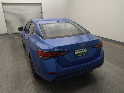 Used 2025 Nissan Sentra SV FWD image 6