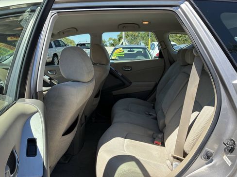 Used 2009 Nissan Murano S FWD image 4